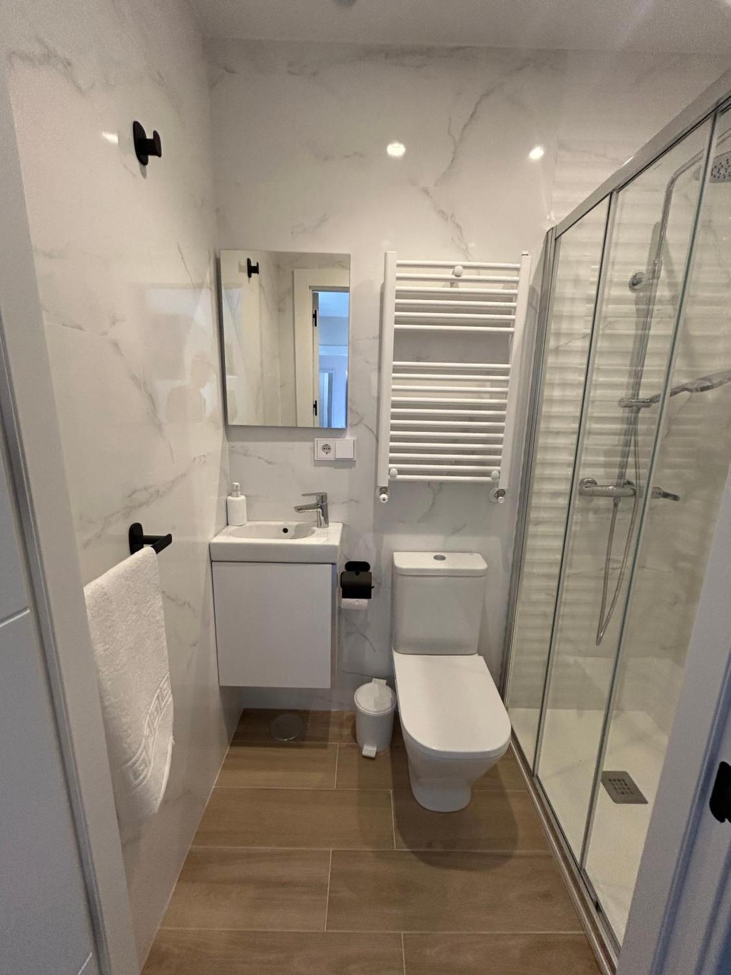 Apartamentos San Roque Arenas De Cabrales Dış mekan fotoğraf