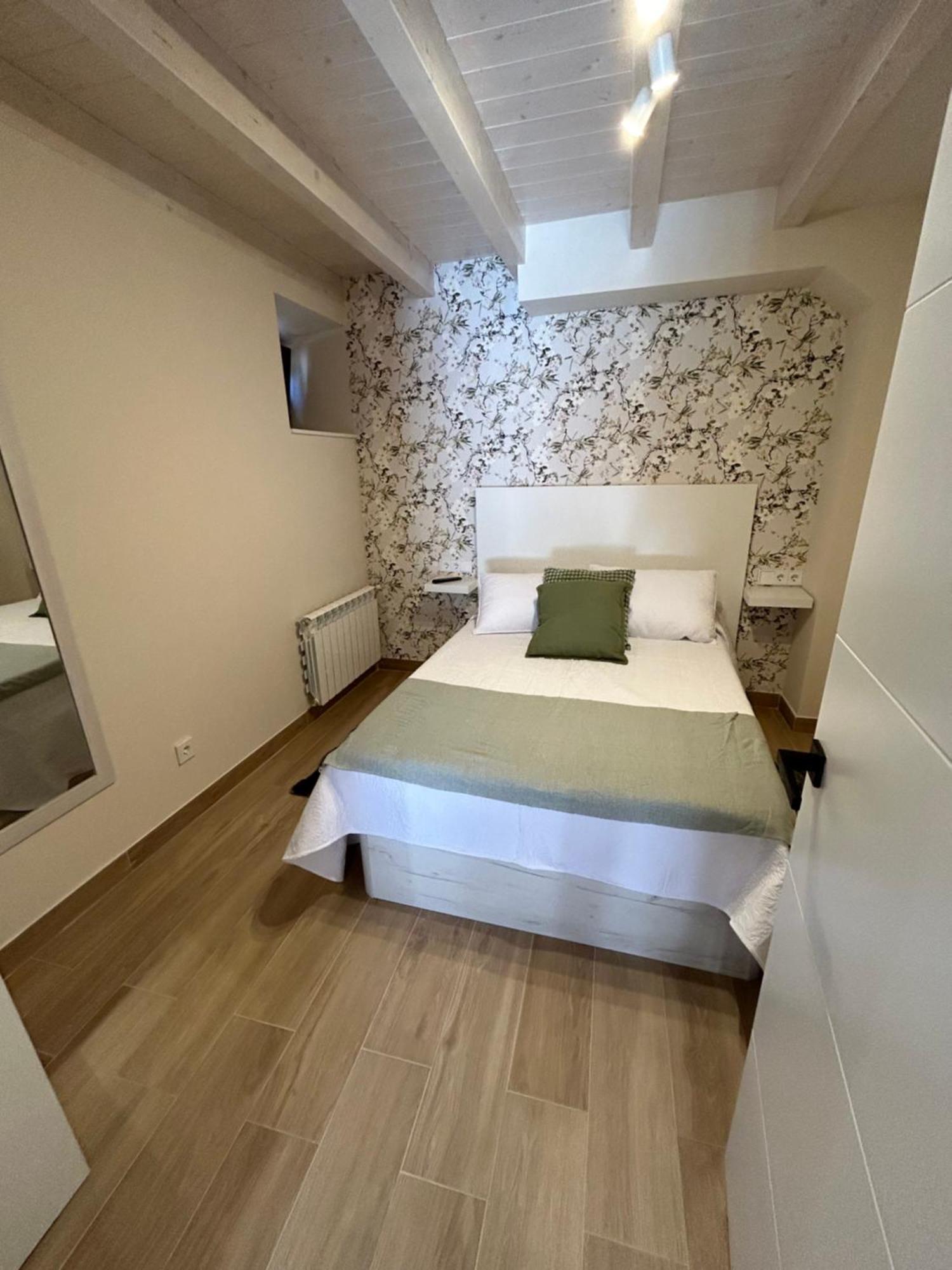 Apartamentos San Roque Arenas De Cabrales Dış mekan fotoğraf